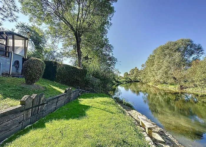 La Parenthese De La Meuse Casa de Férias